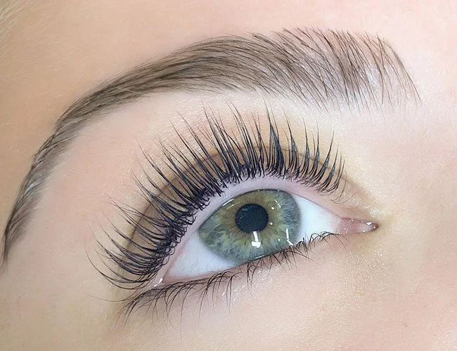 Lash Lift vs. Lash Extensions: Why I’m Choosing a Lash Lift